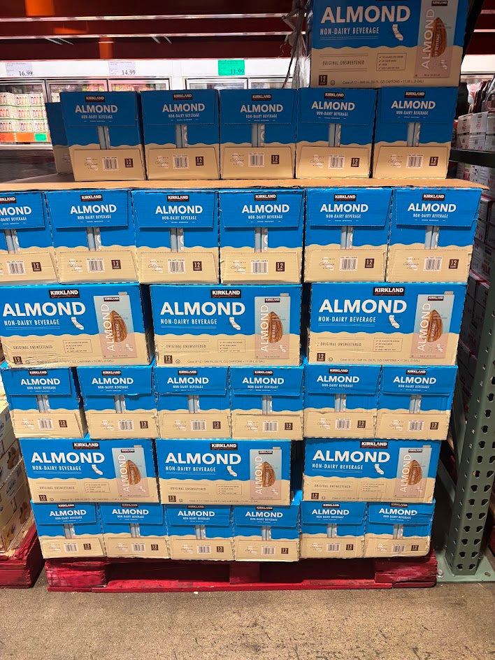 Kirkland Signature Almond Milk 12 ct, 1 qt