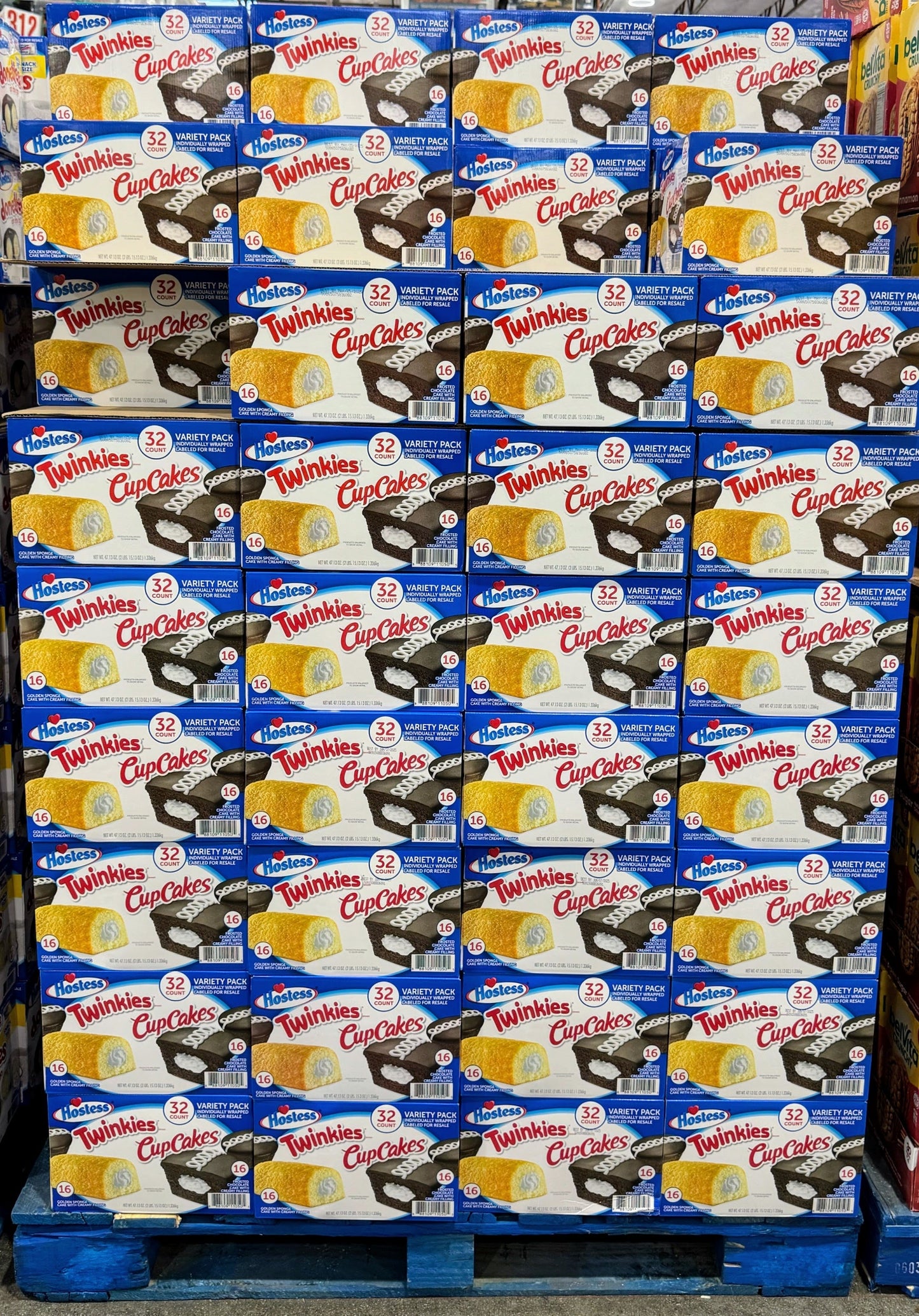 Hostess Cupcakes & Twinkies, 32 Count