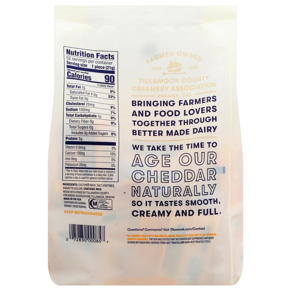Tillamook Medium Cheddar Snacking Cheese, 0.75 oz, 52-count