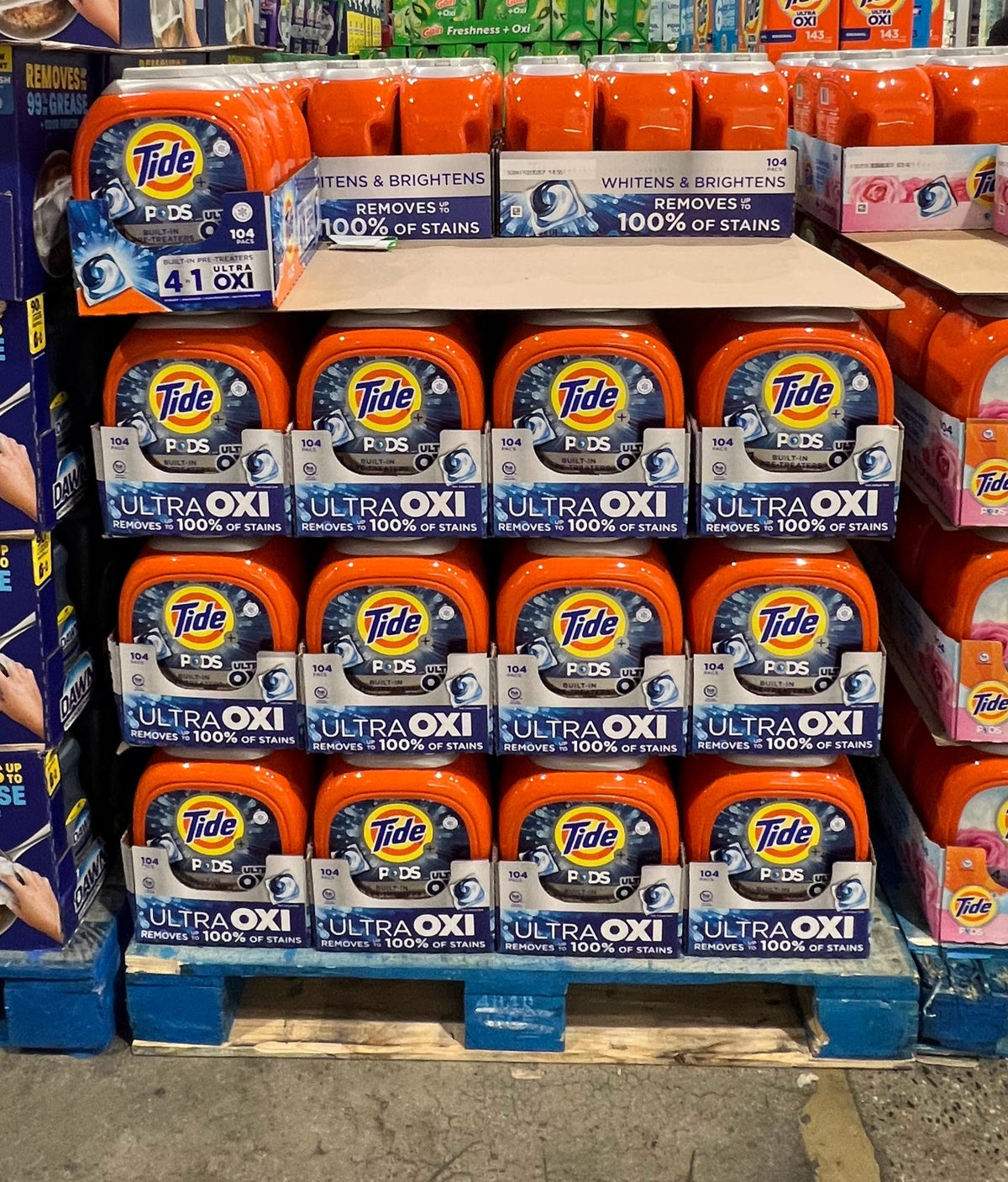 Tide Pods with Ultra Oxi Laundry Detergent Pods, 100 ct